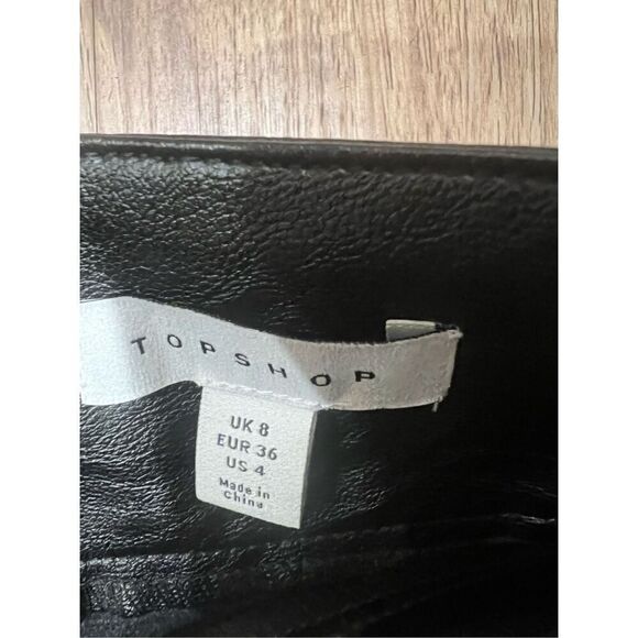 Topshop faux leather mini skirt side Slit Detail in black size US 4 - Picture 6 of 8